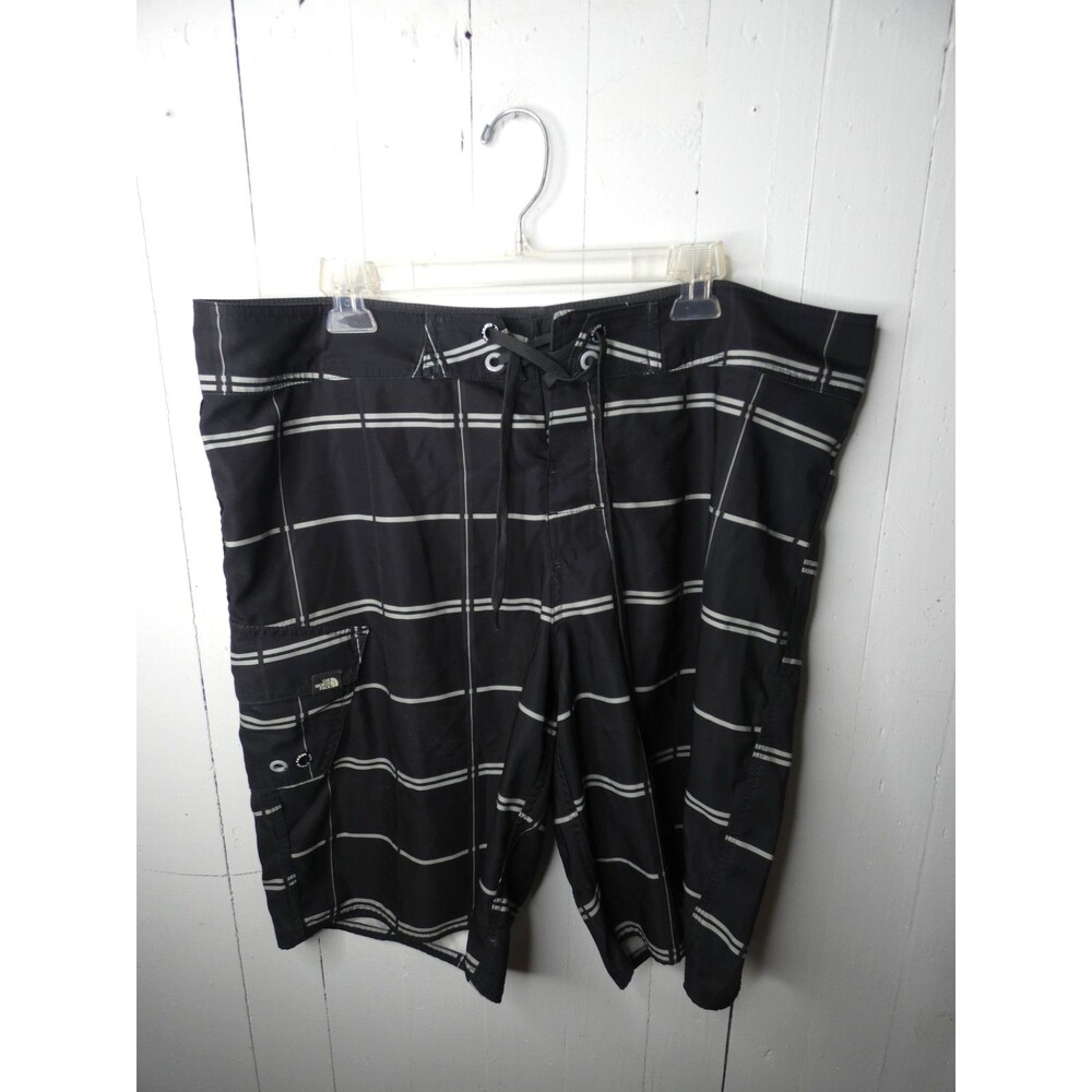 The North Face Men's 40 Black White Plaid Board Shorts Swim Trunks